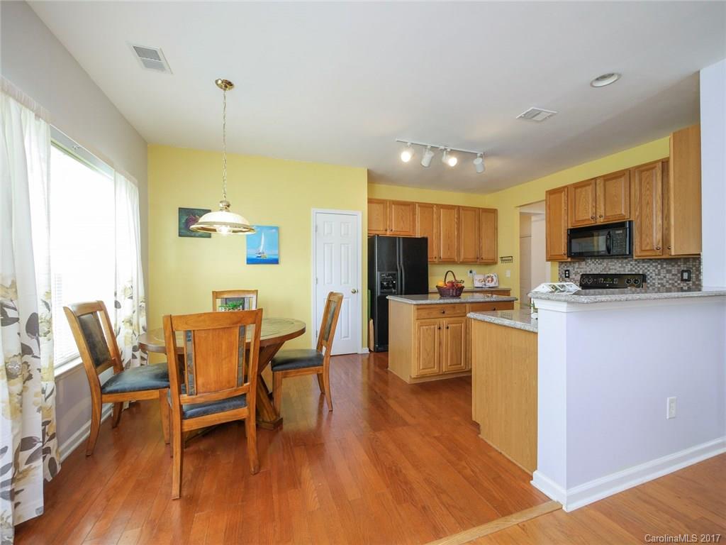 Old Stone Crossing - Residential