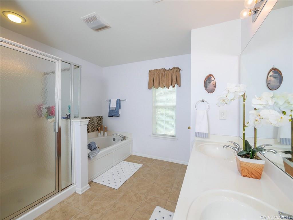 Old Stone Crossing - Residential