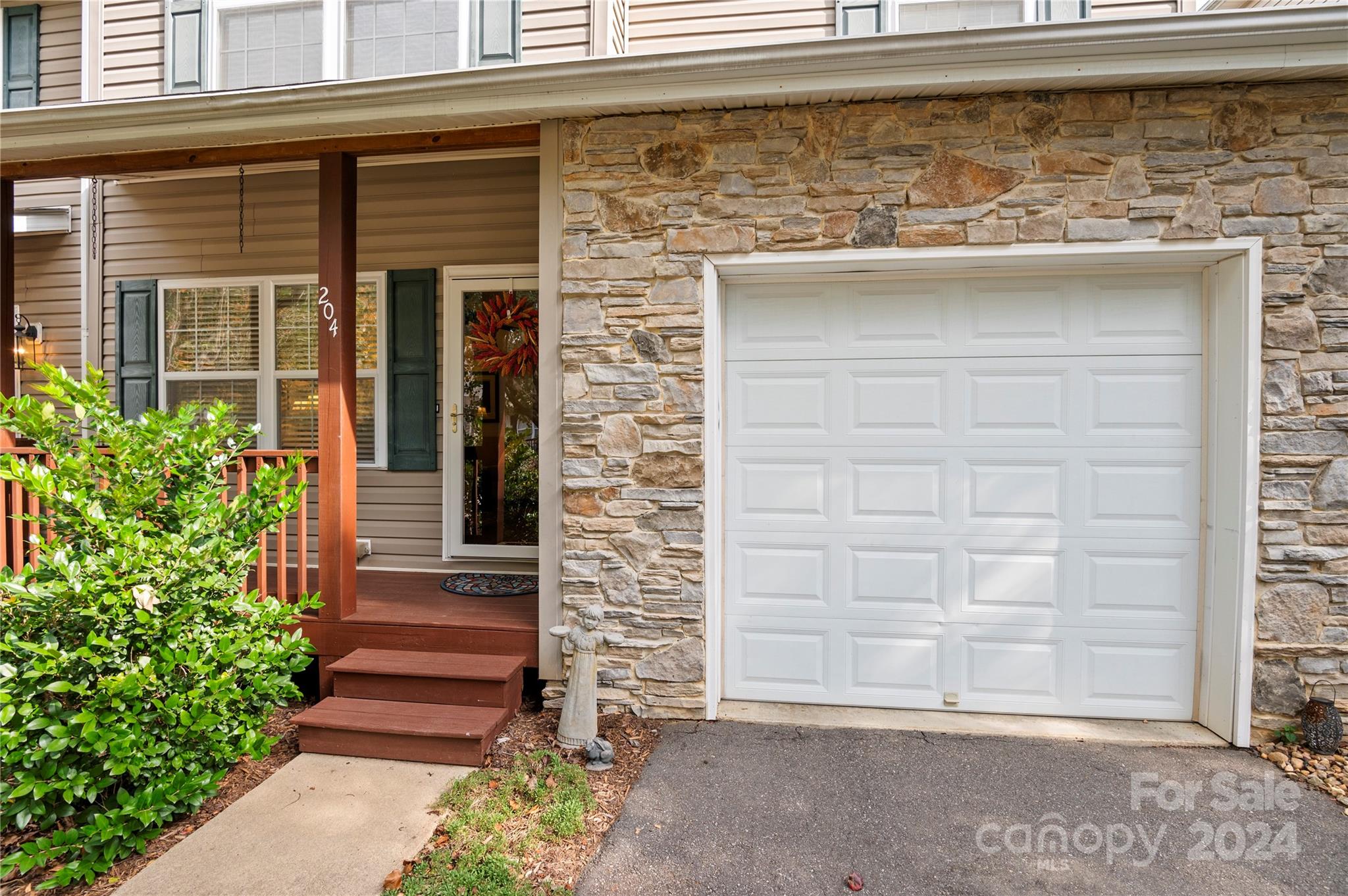 204 Pembrook Road