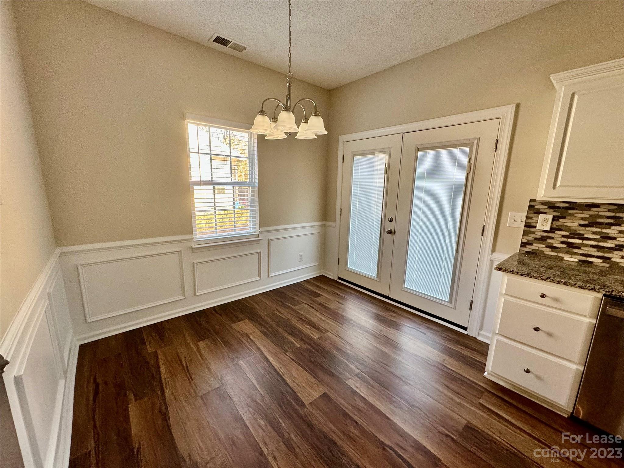 Steelecroft Place - Residential Lease