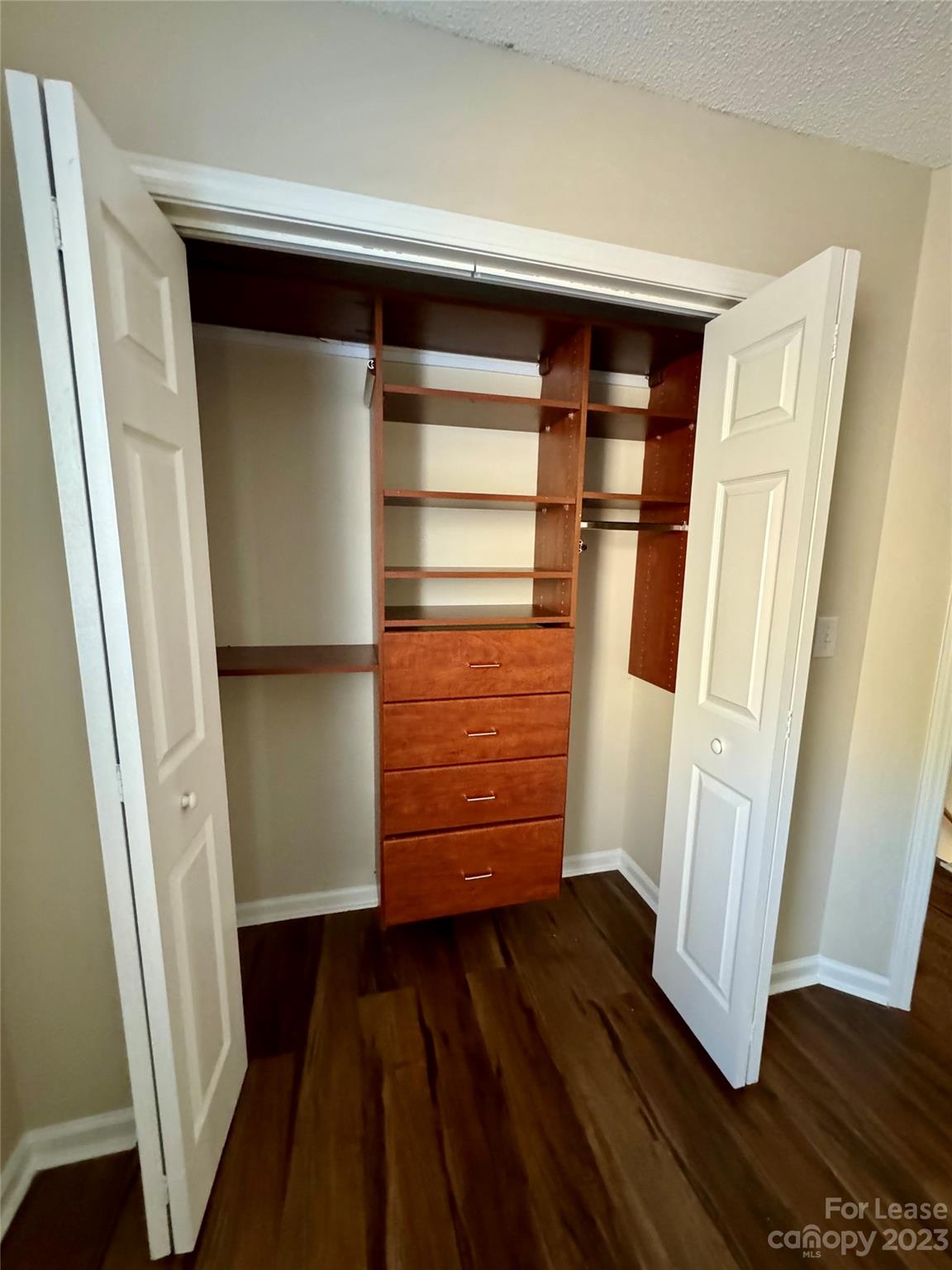 Steelecroft Place - Residential Lease