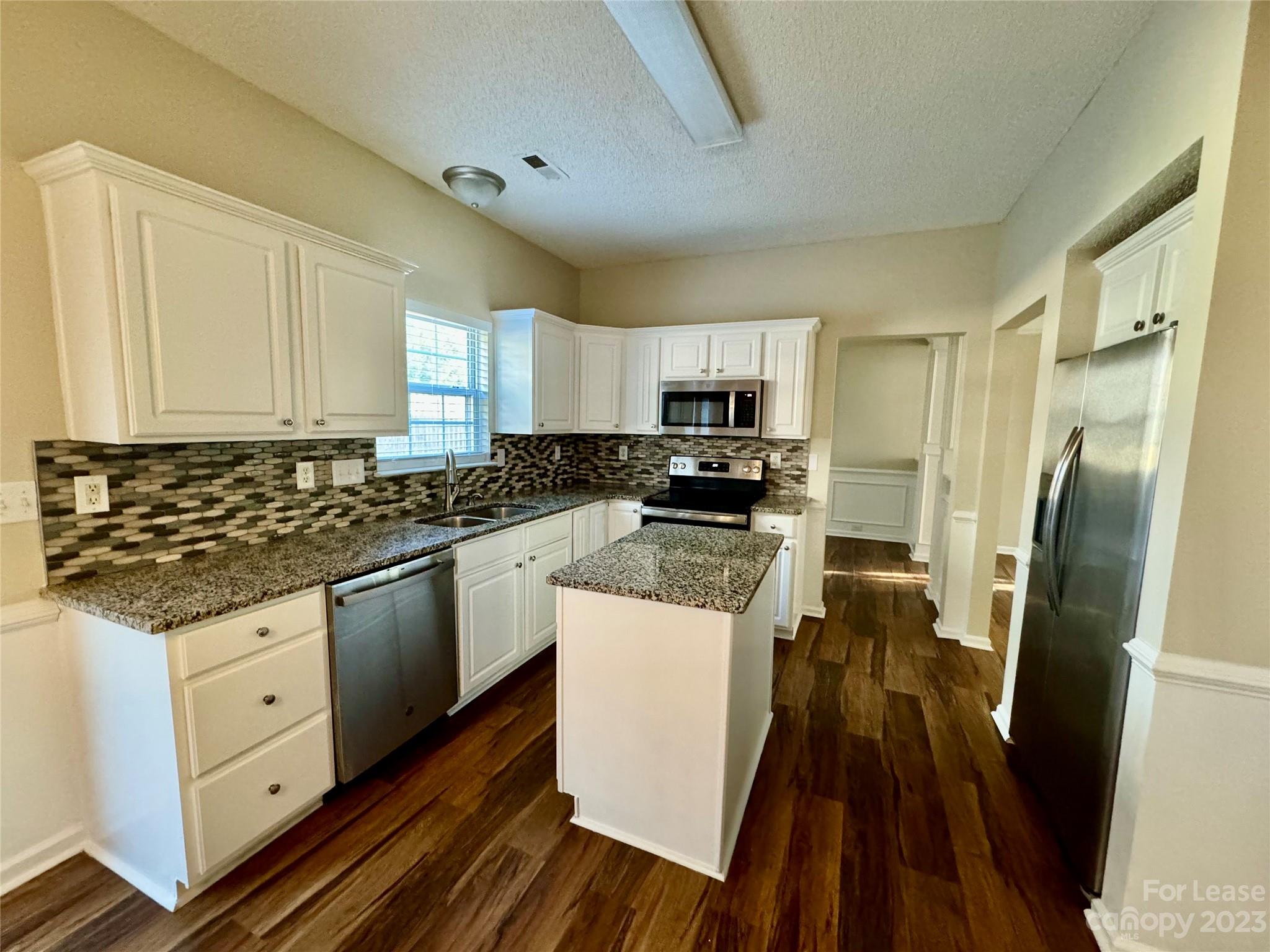 Steelecroft Place - Residential Lease