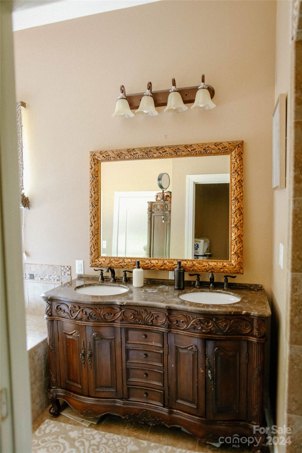 BINWHE - Residential