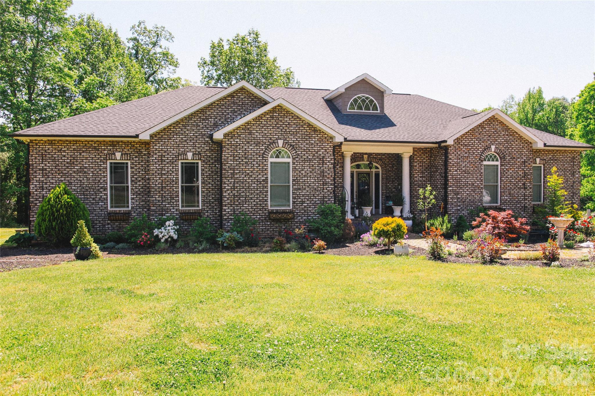 4642 King Crowder Drive