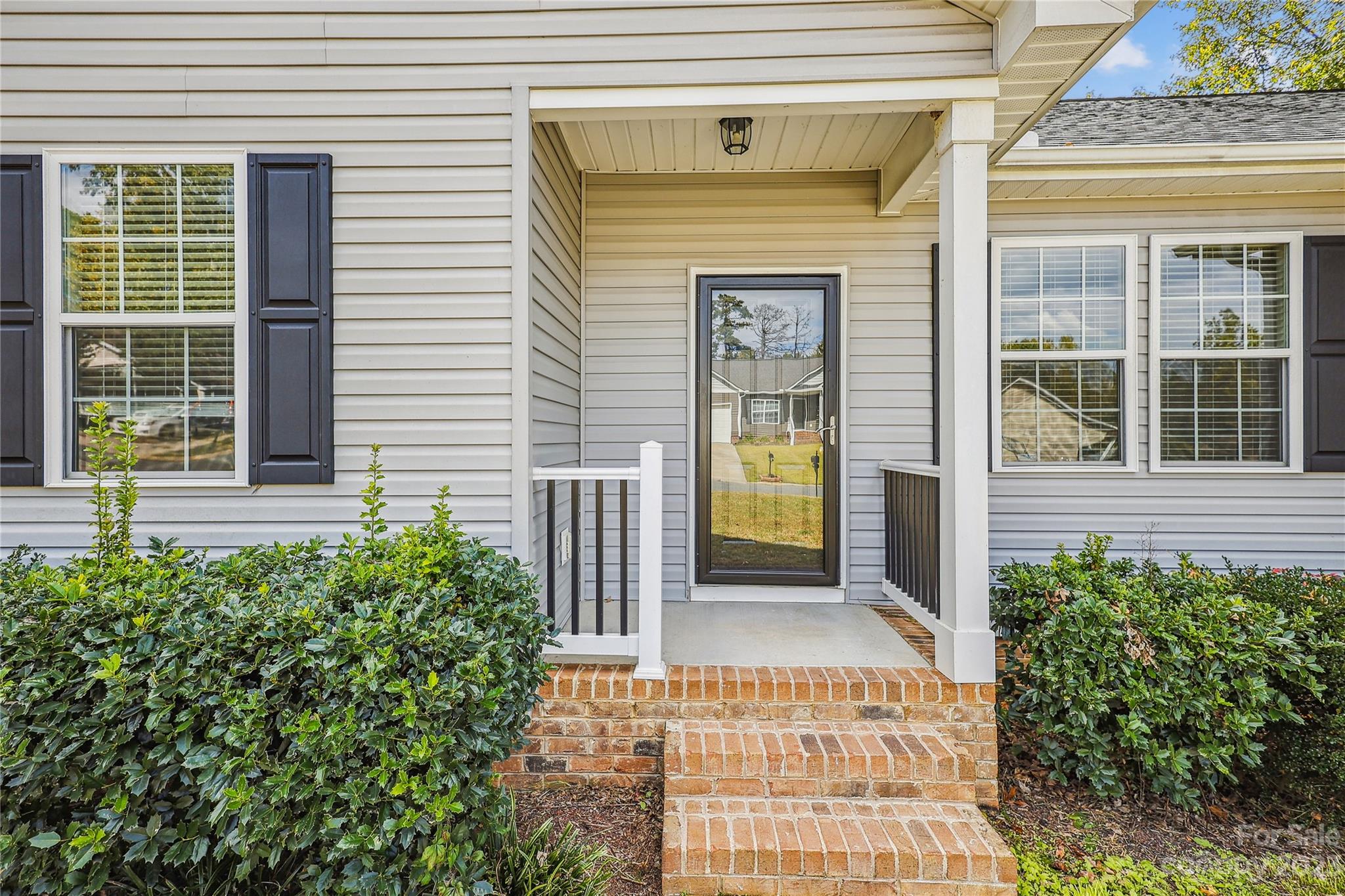 Avery Lake - Residential