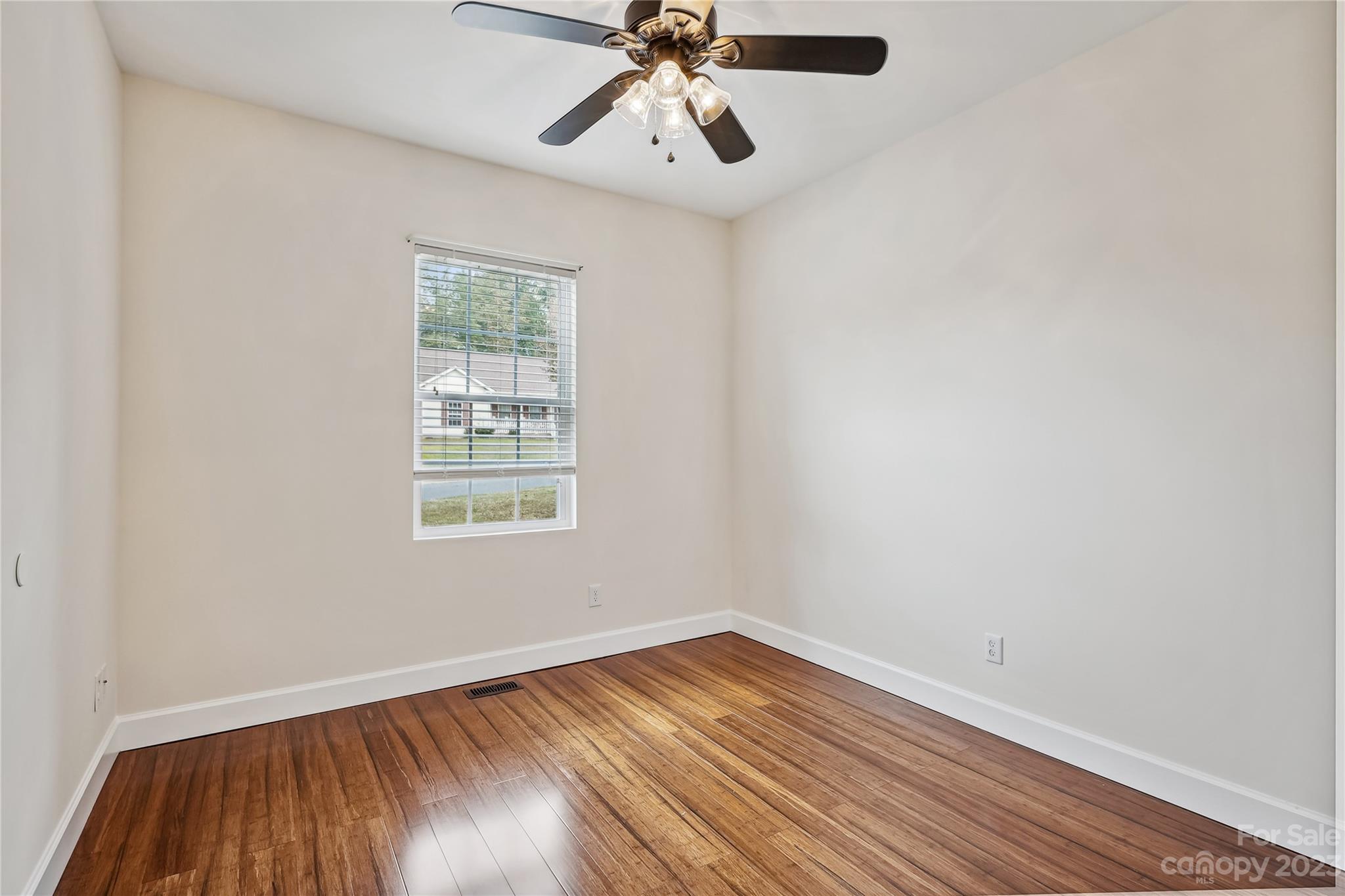 Avery Lake - Residential