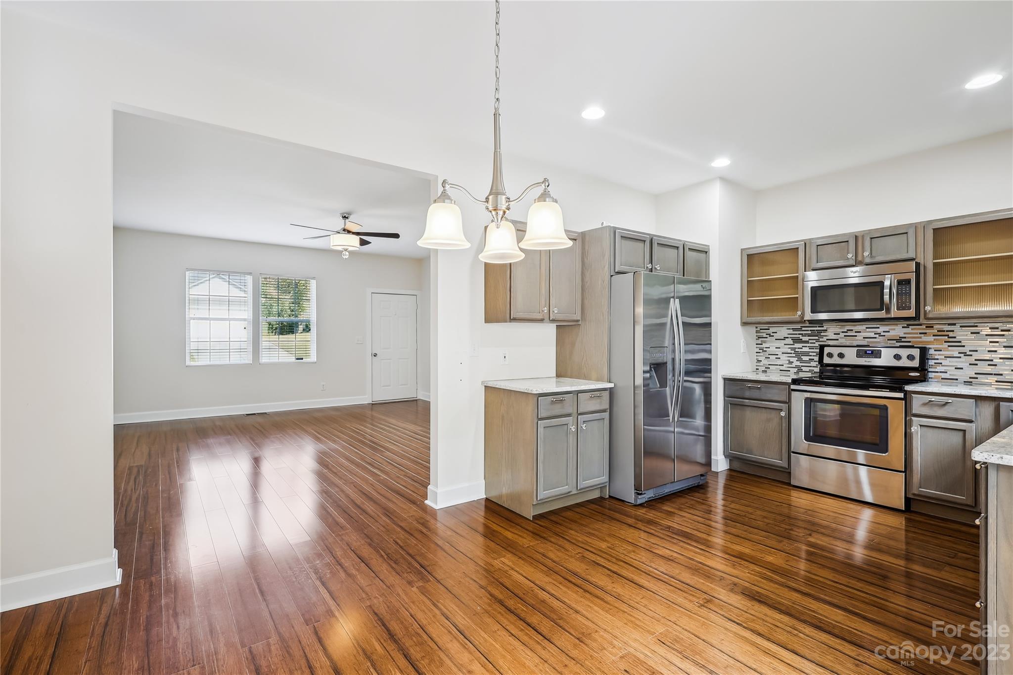 Avery Lake - Residential
