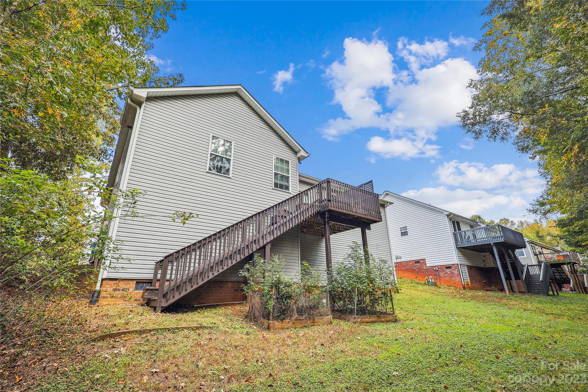 Avery Lake - Residential