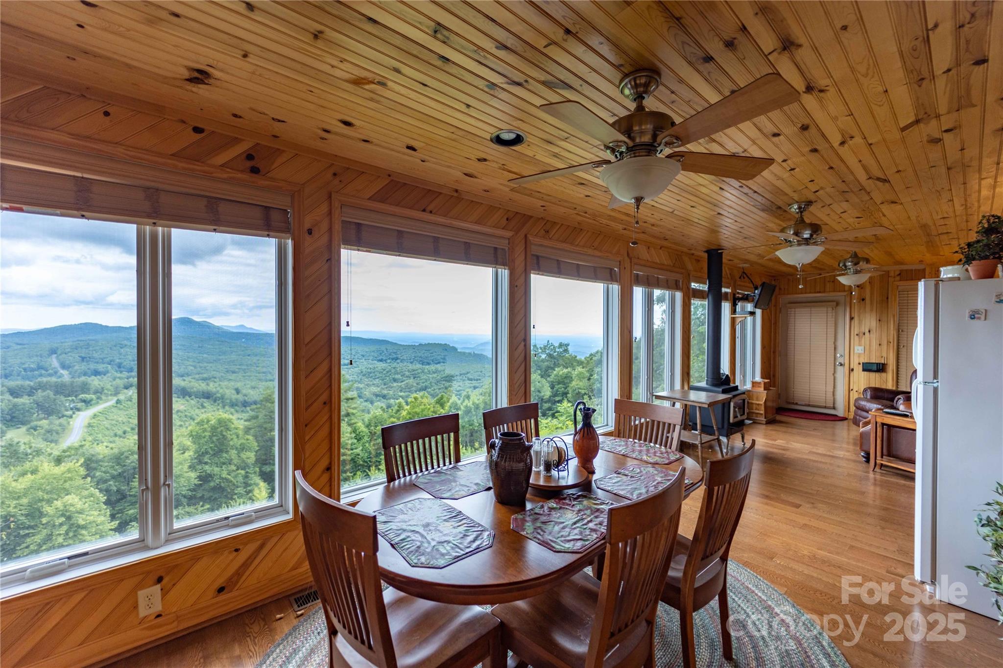 1053 Rich Hill Mountain Road