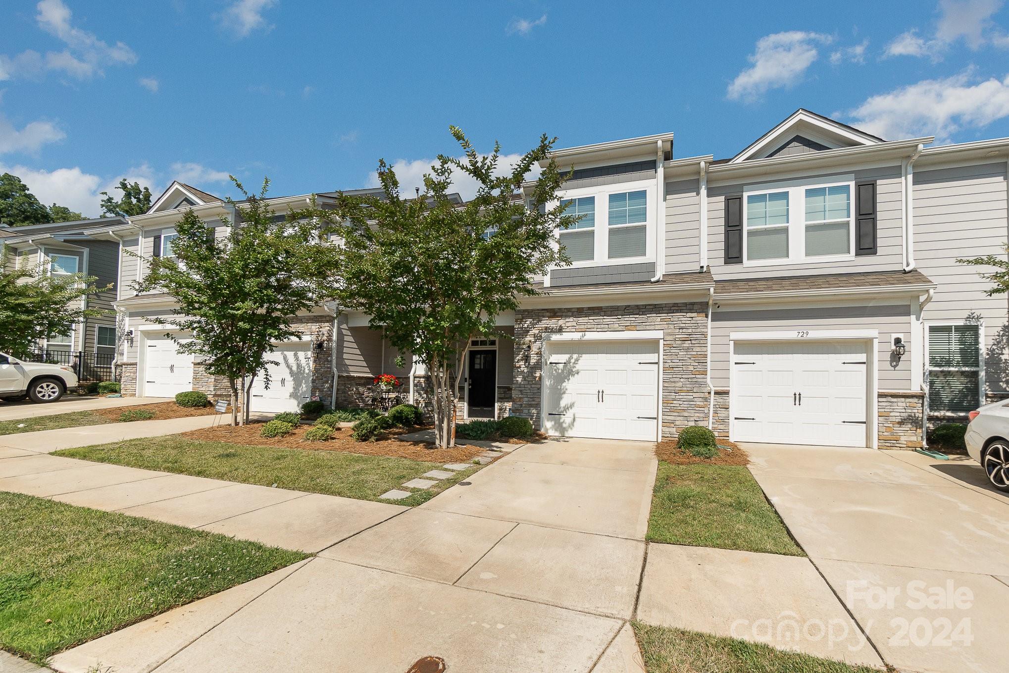 Ivy Ridge - Residential