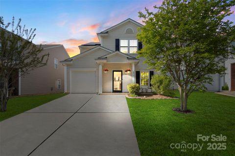 8917 Chalkstone Road Charlotte NC 28216