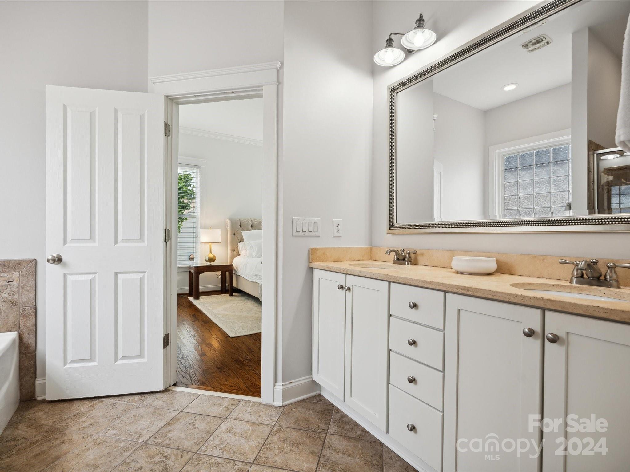 Baxter Village - Residential