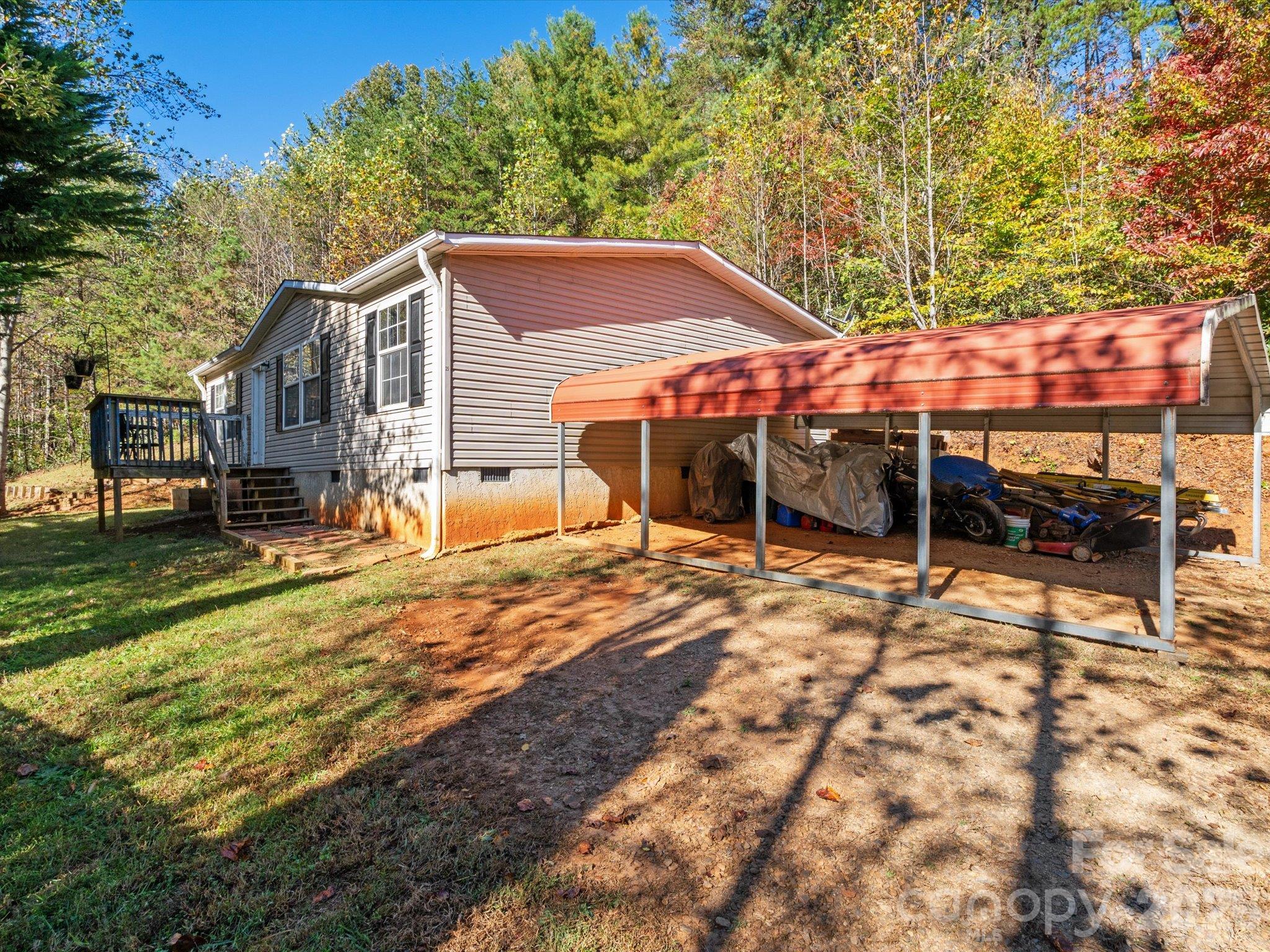 25 Laurel Cove Road