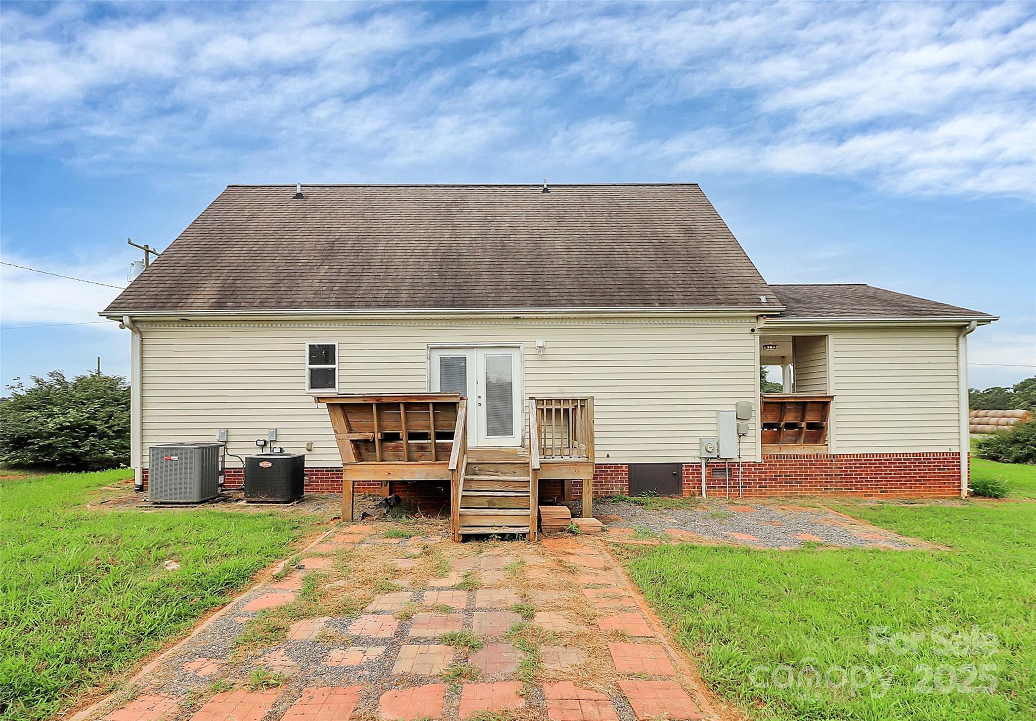 Hampton Heights - Residential