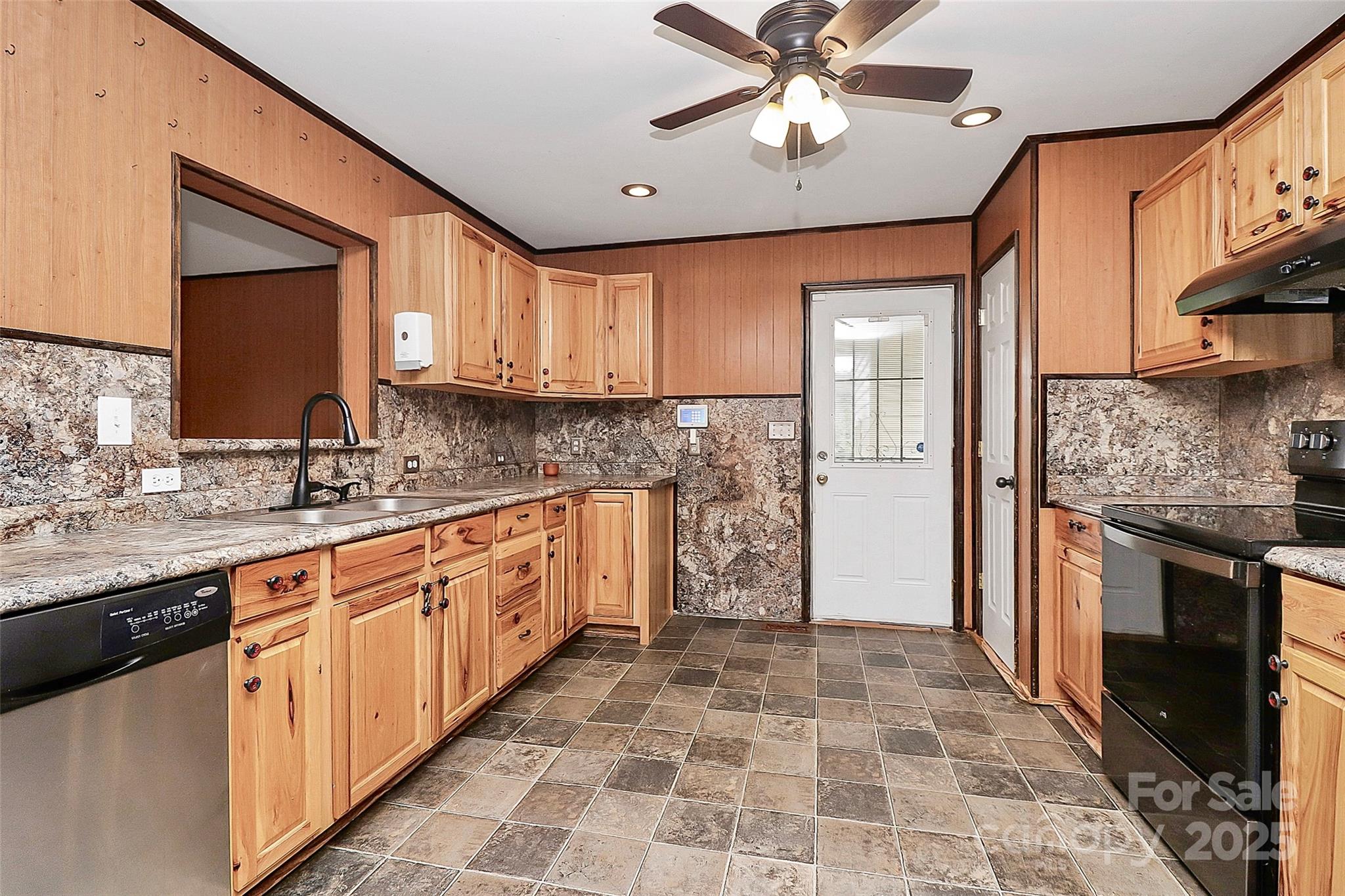 Hampton Heights - Residential