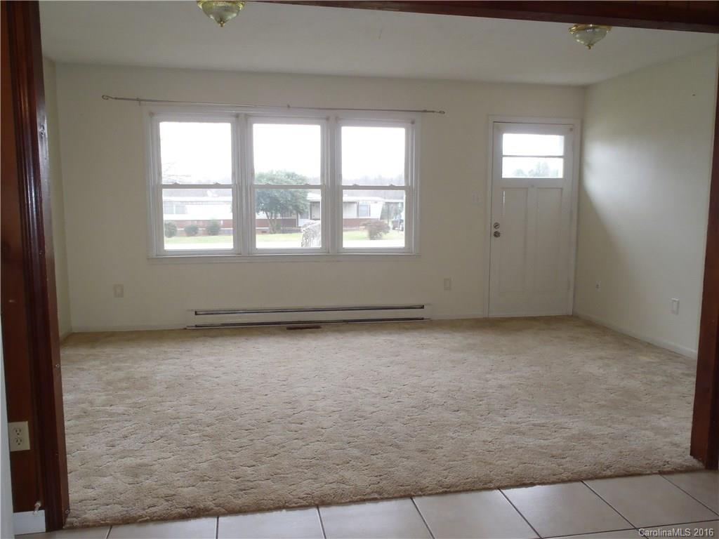 Iredell Heights - Residential Lease