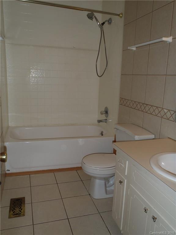 Iredell Heights - Residential Lease