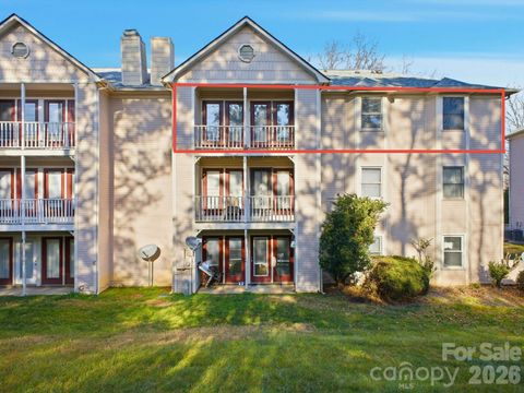 6146 Meadow Rose Lane Charlotte NC 28215