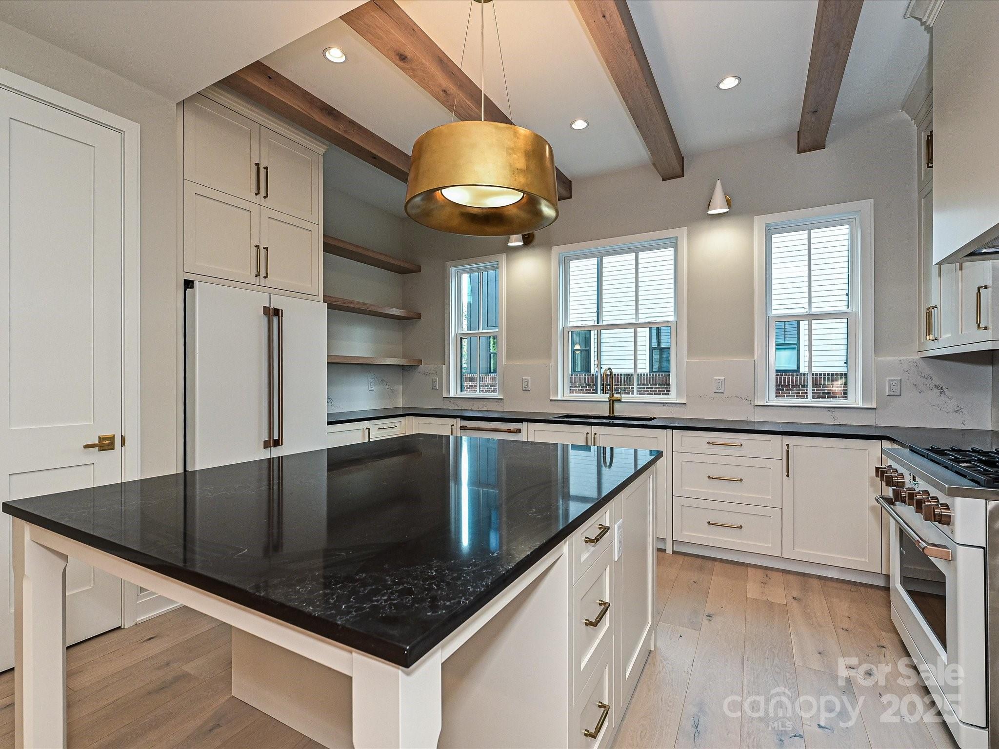 4121 Selwyn Walk Court