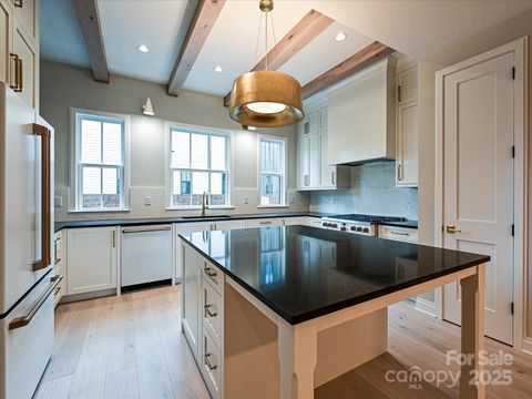 4121 Selwyn Walk Court Charlotte NC 28209
