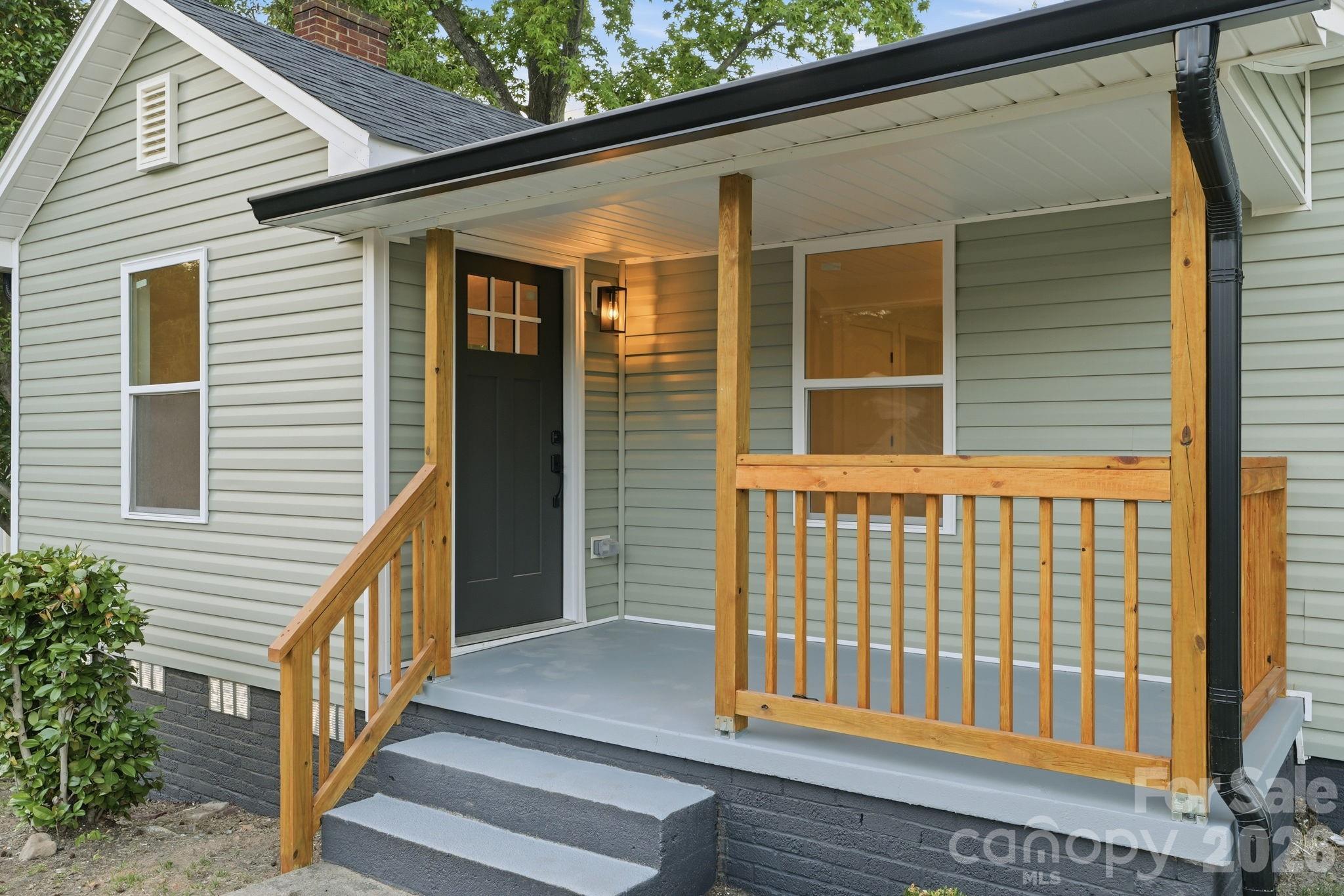 200 W 17th Street