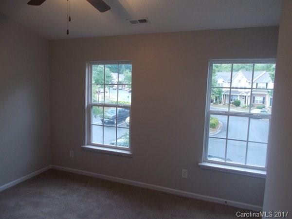 Windsor Trace - Residential