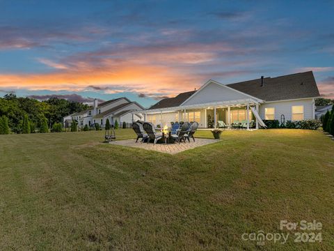 A home in Waxhaw