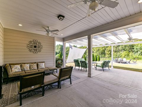 A home in Waxhaw