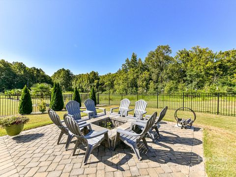 A home in Waxhaw