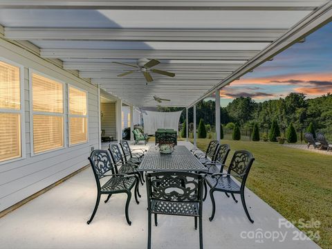 A home in Waxhaw