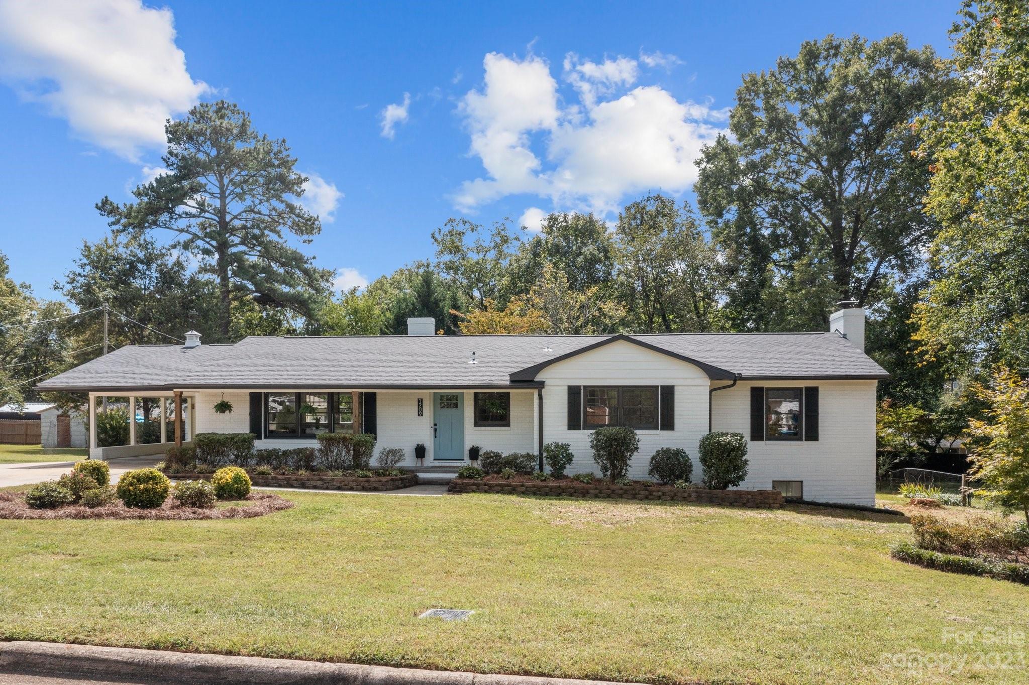 Meadowbrook - Residential