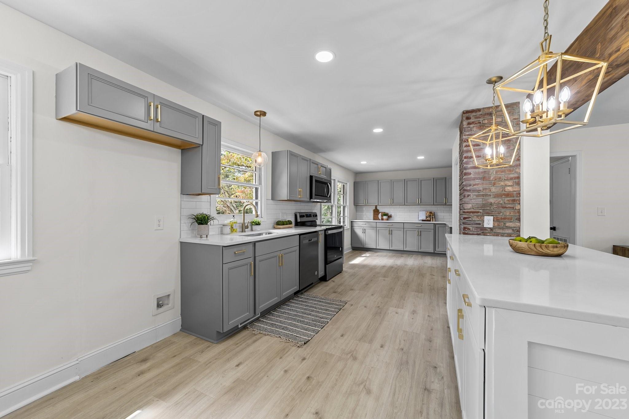 Meadowbrook - Residential