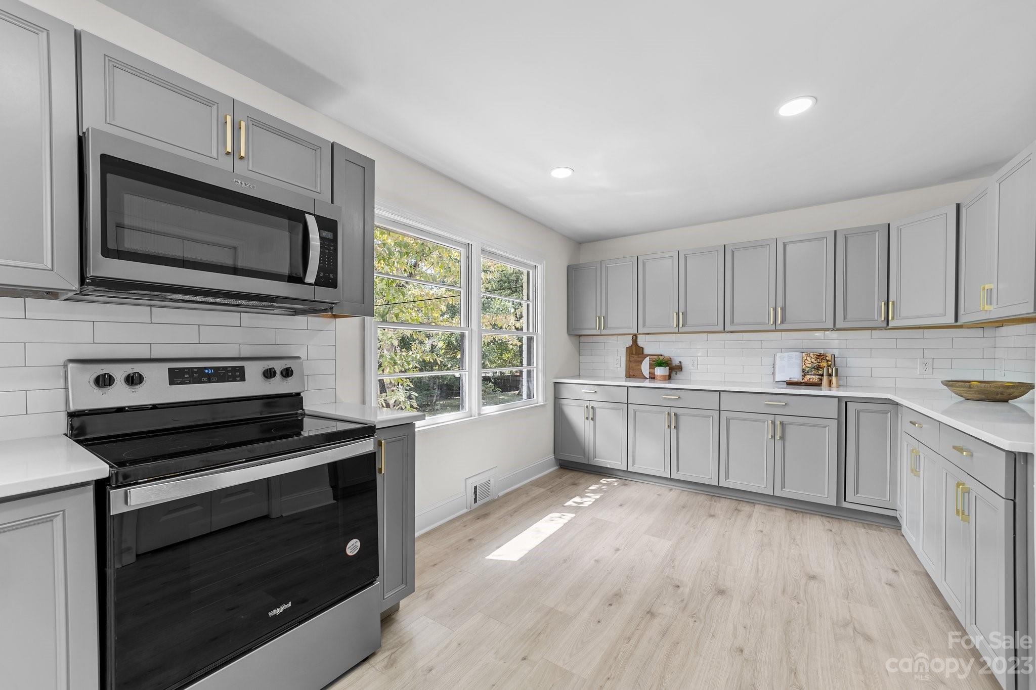 Meadowbrook - Residential