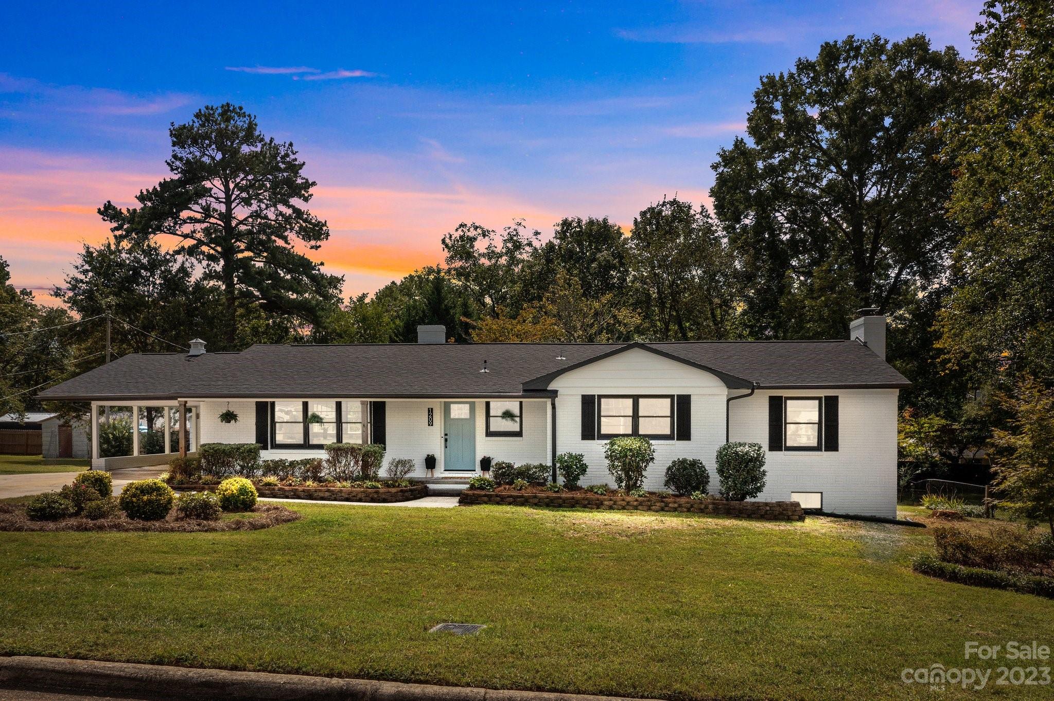 Meadowbrook - Residential