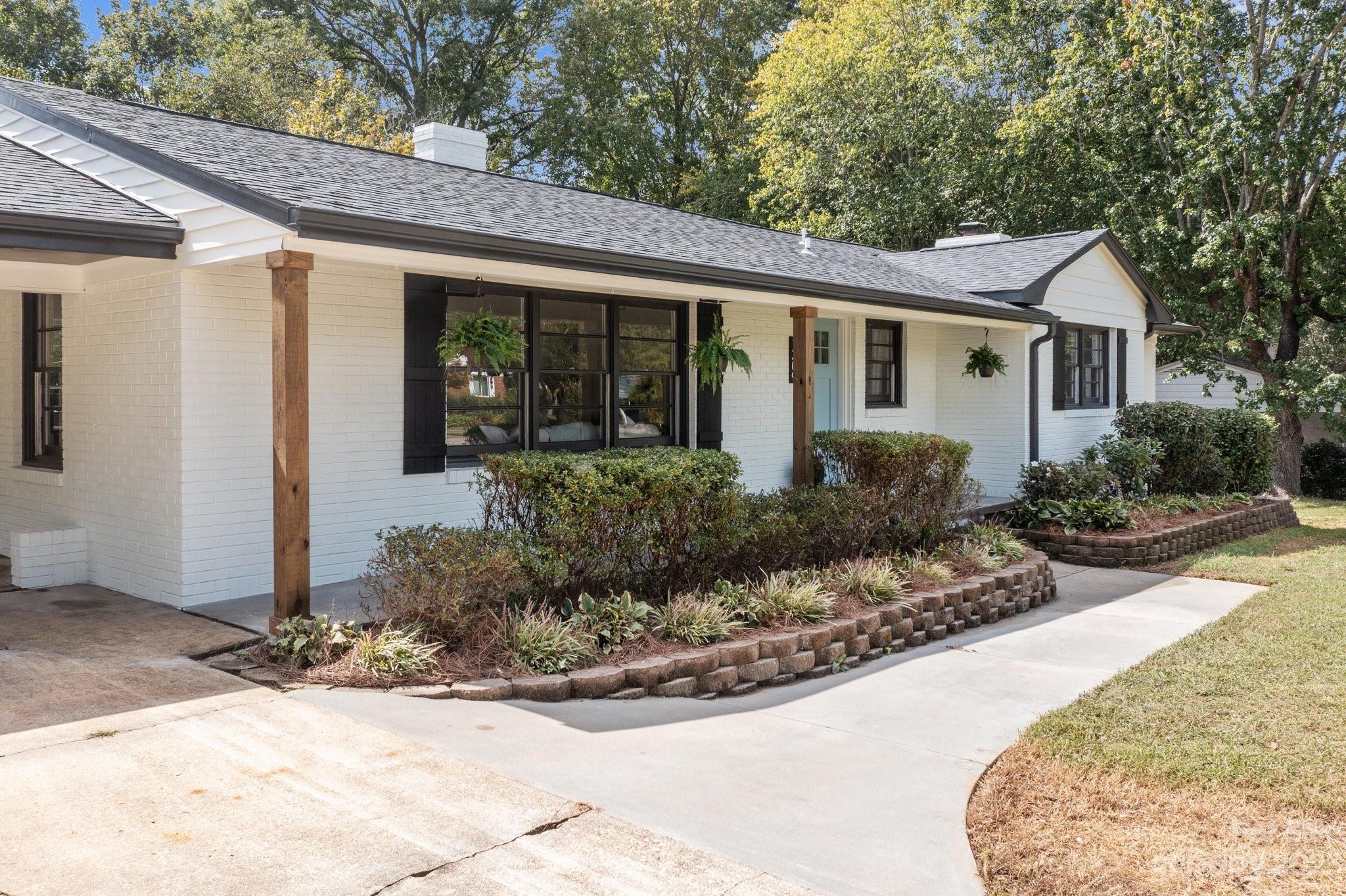 Meadowbrook - Residential