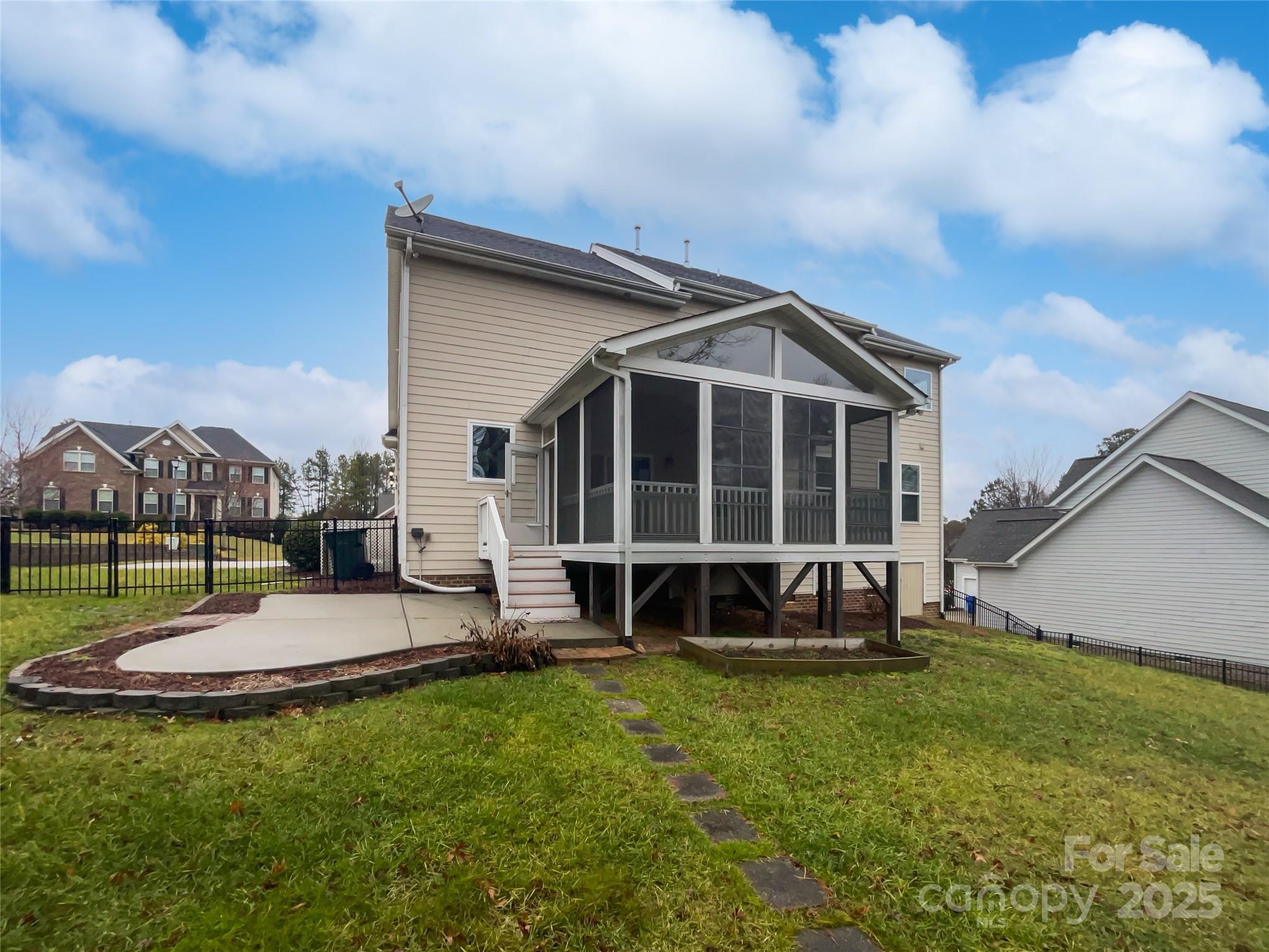 Waterford Glen - Residential