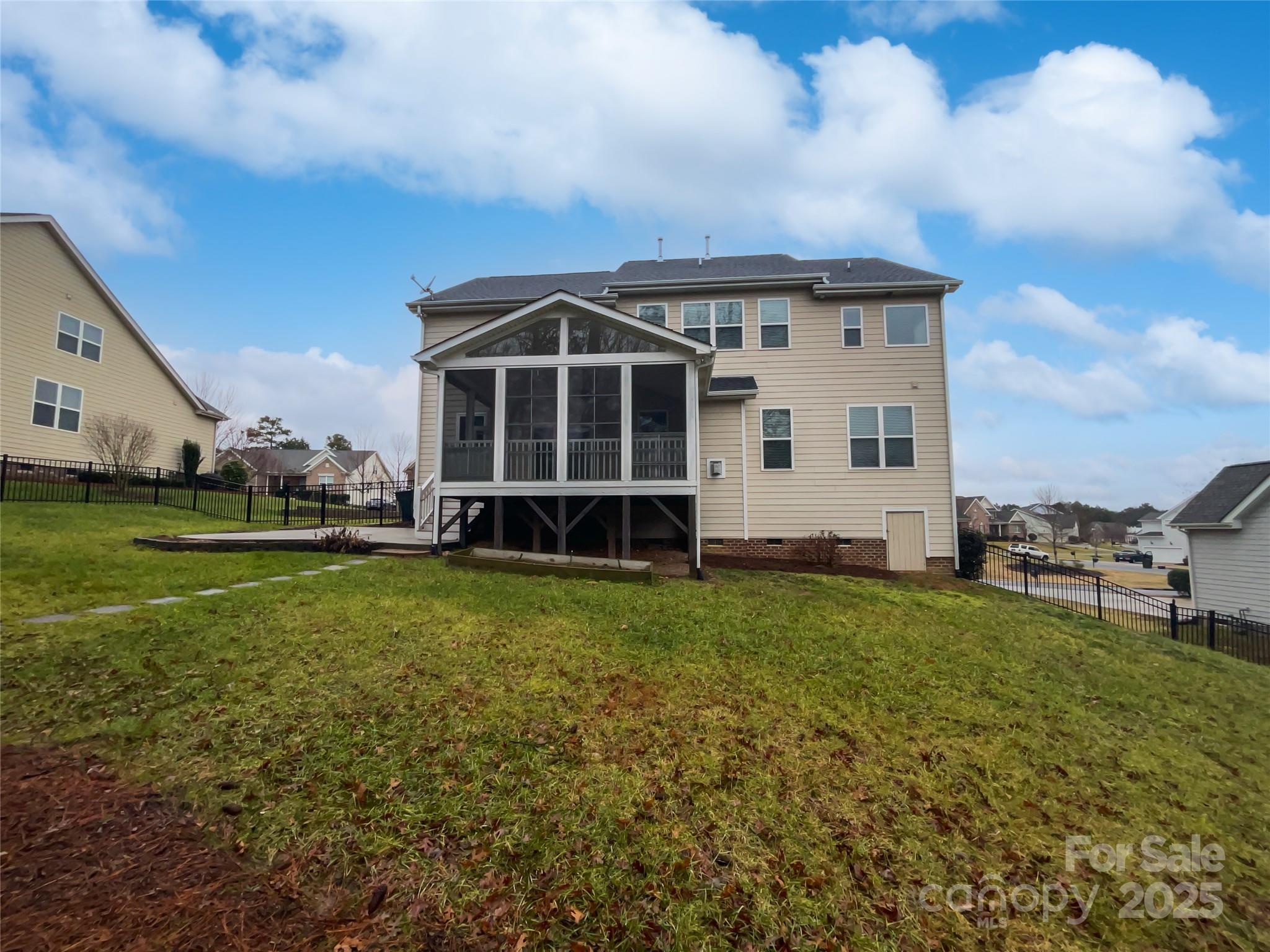 Waterford Glen - Residential