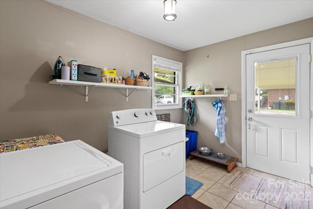 Sunset Park - Residential