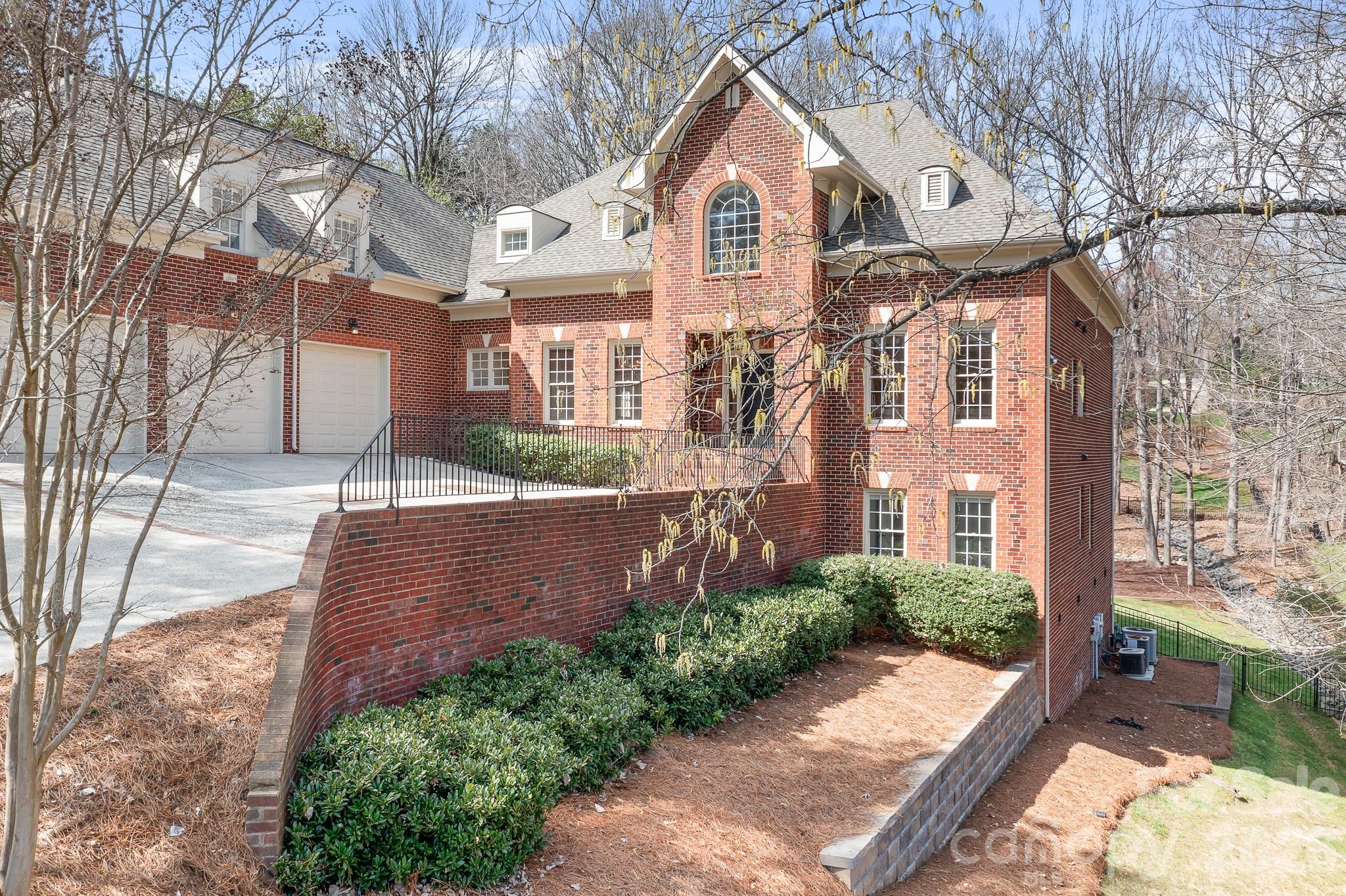 Piper Glen - Residential