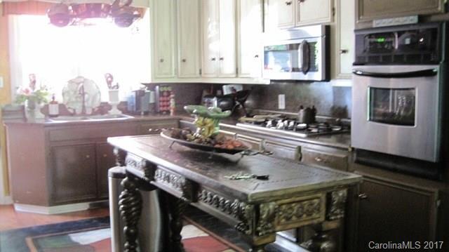 Pineview Lakes - Residential