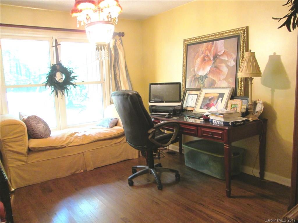 Pineview Lakes - Residential