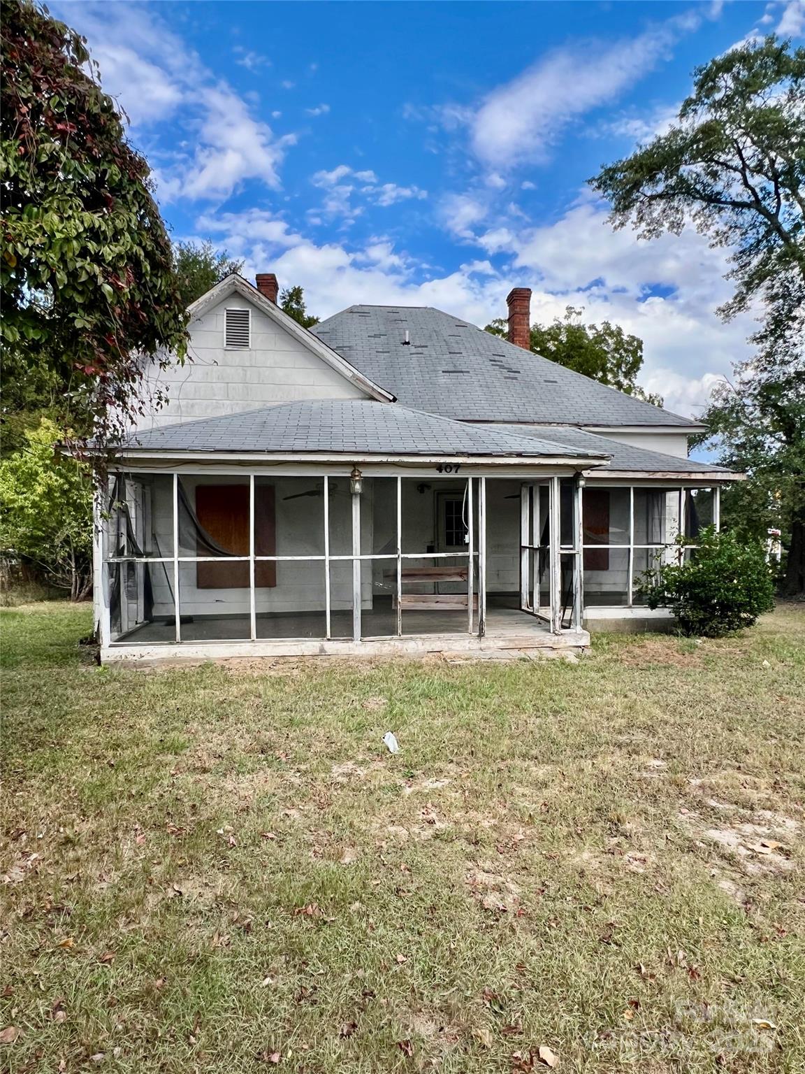 407 Chester Avenue