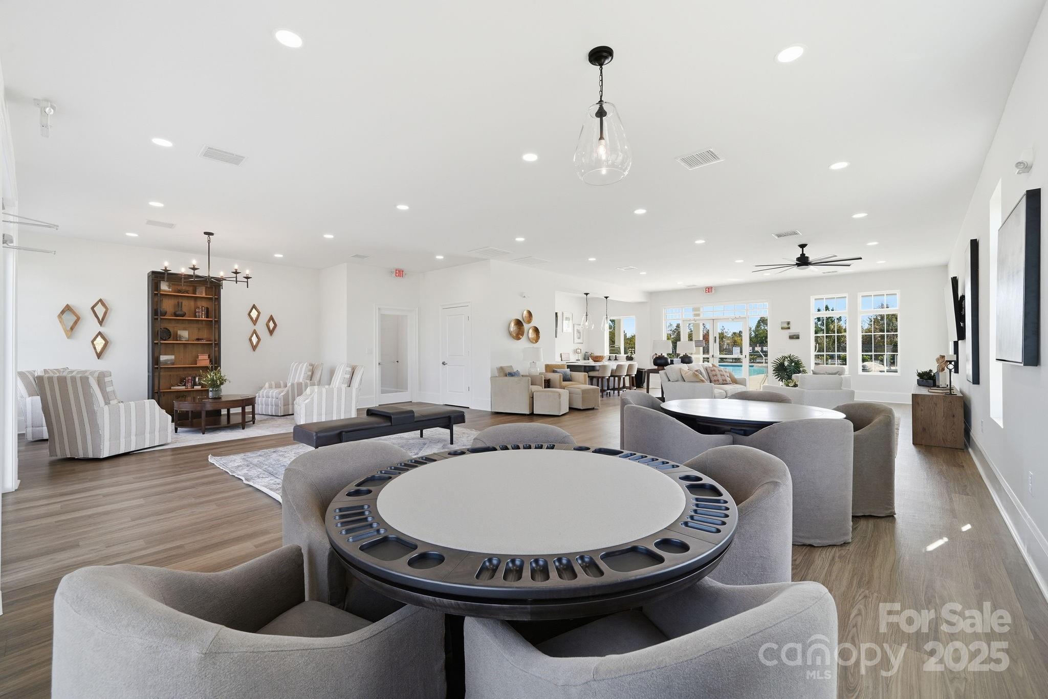 The Retreat at Laurelbrook - Residential