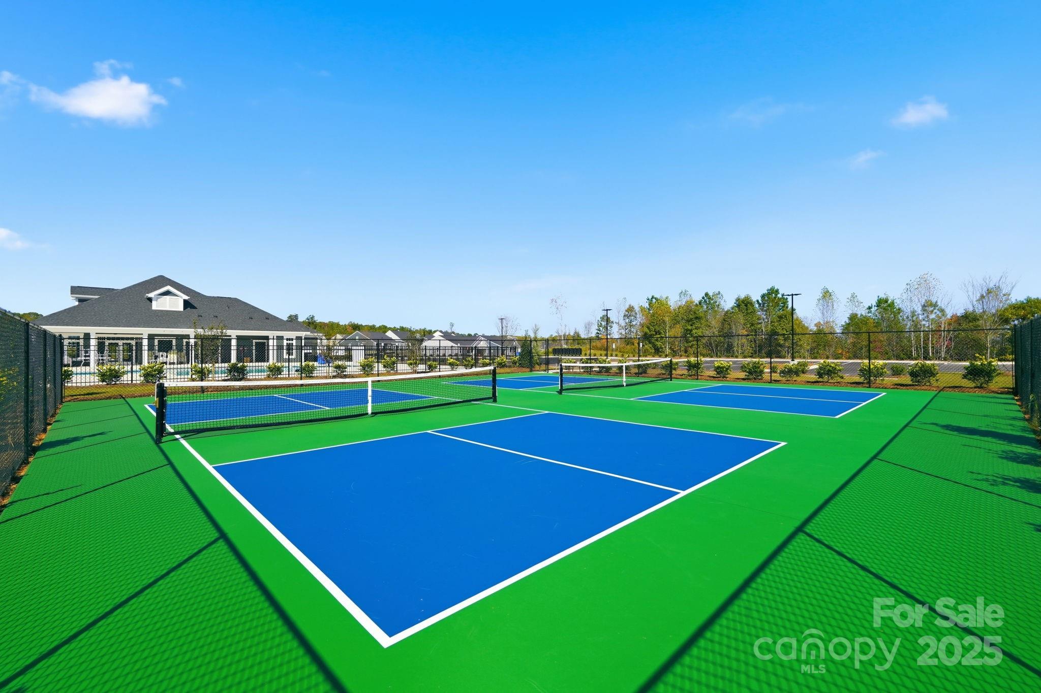 The Retreat at Laurelbrook - Residential