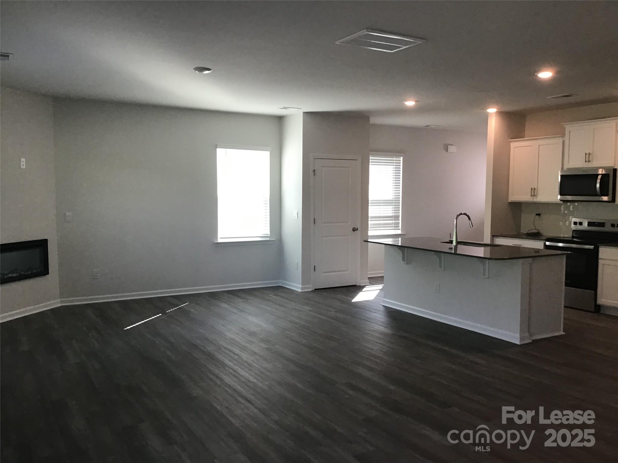 Falls at Hickory - Residential Lease