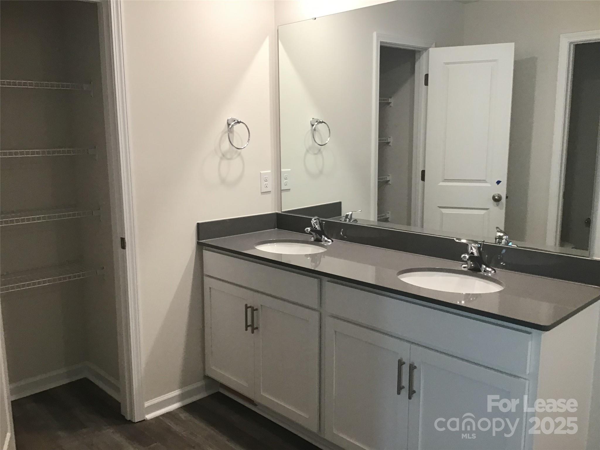 Falls at Hickory - Residential Lease