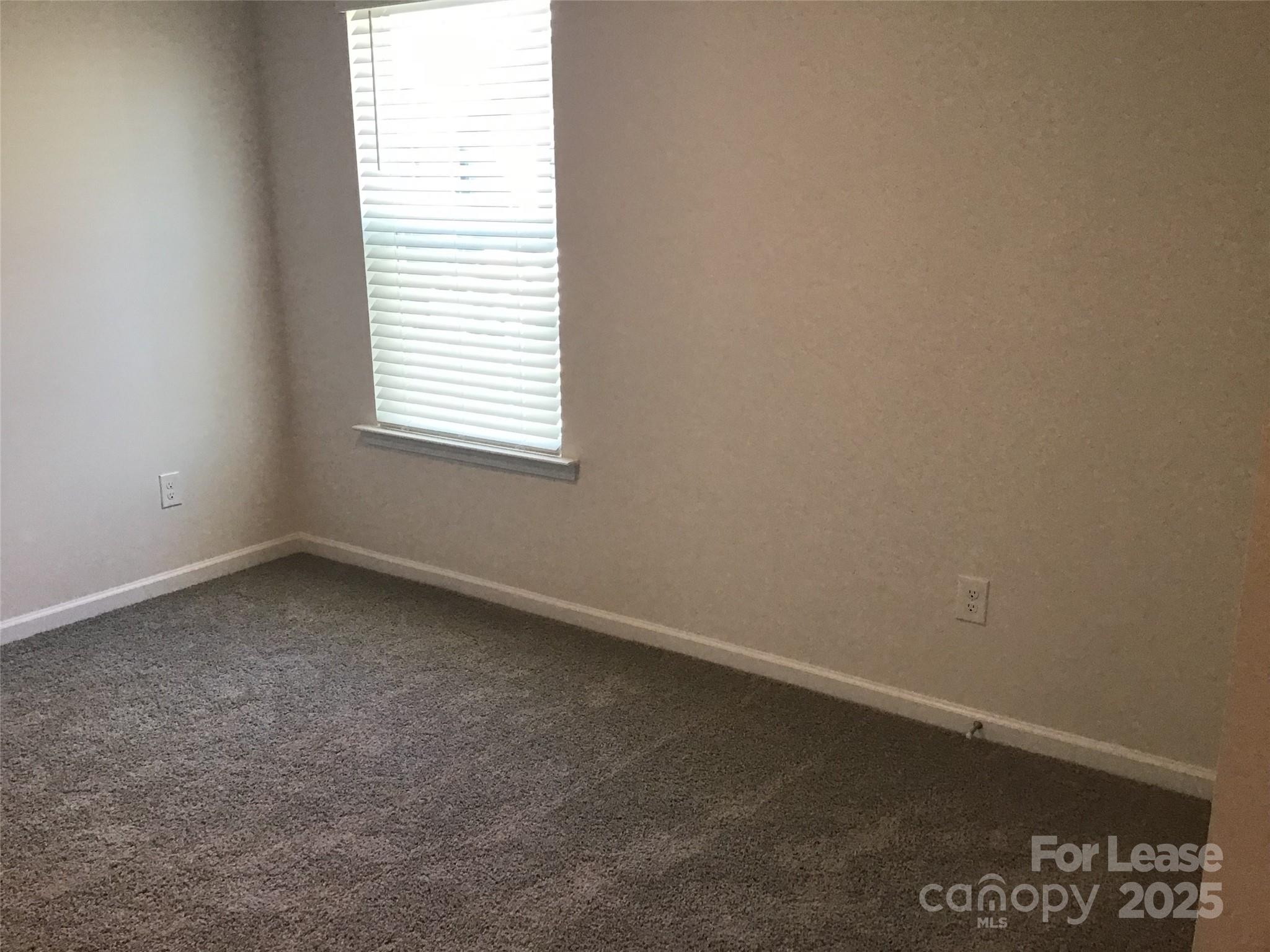 Falls at Hickory - Residential Lease