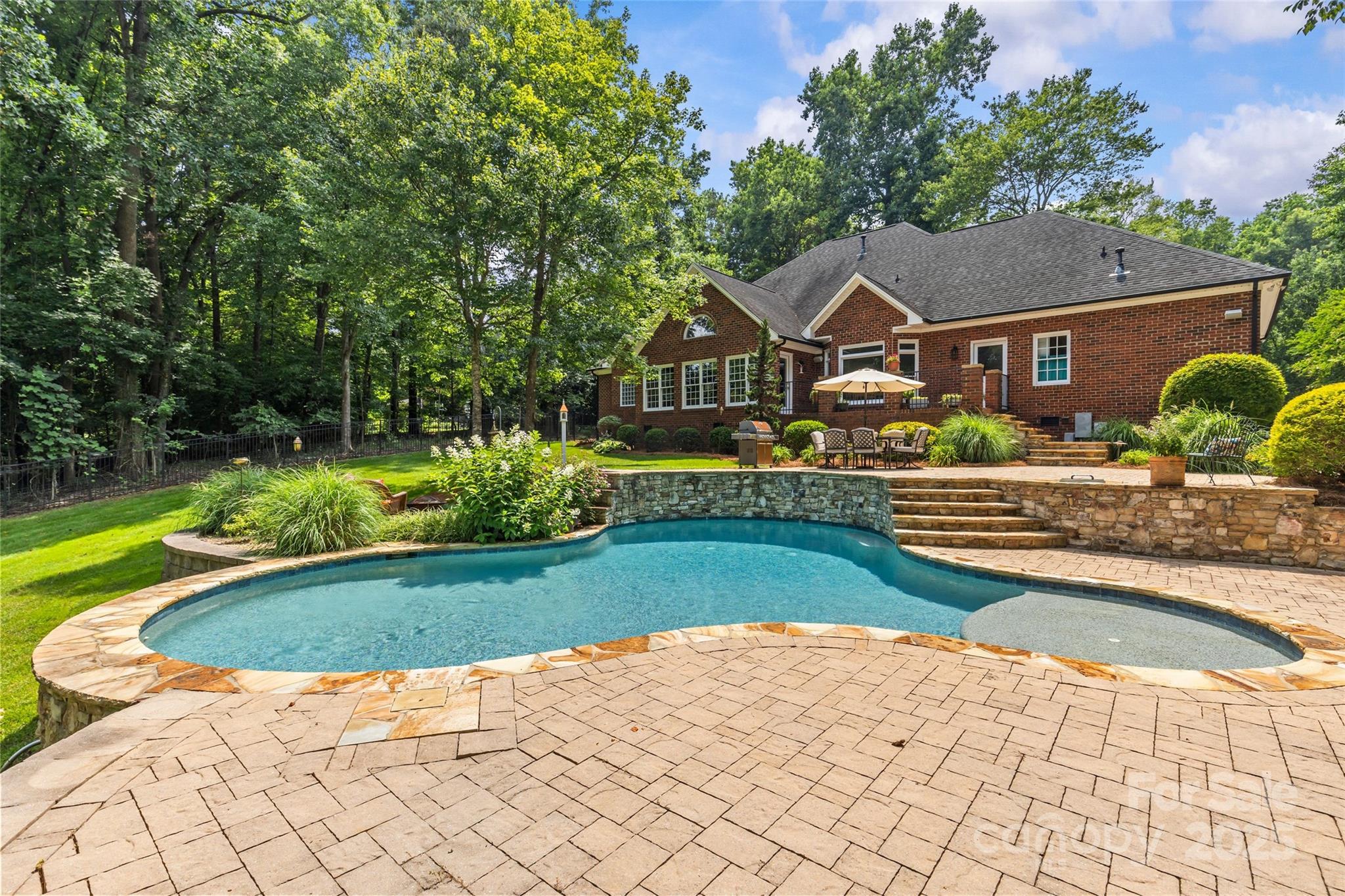 Weddington Hills - Residential