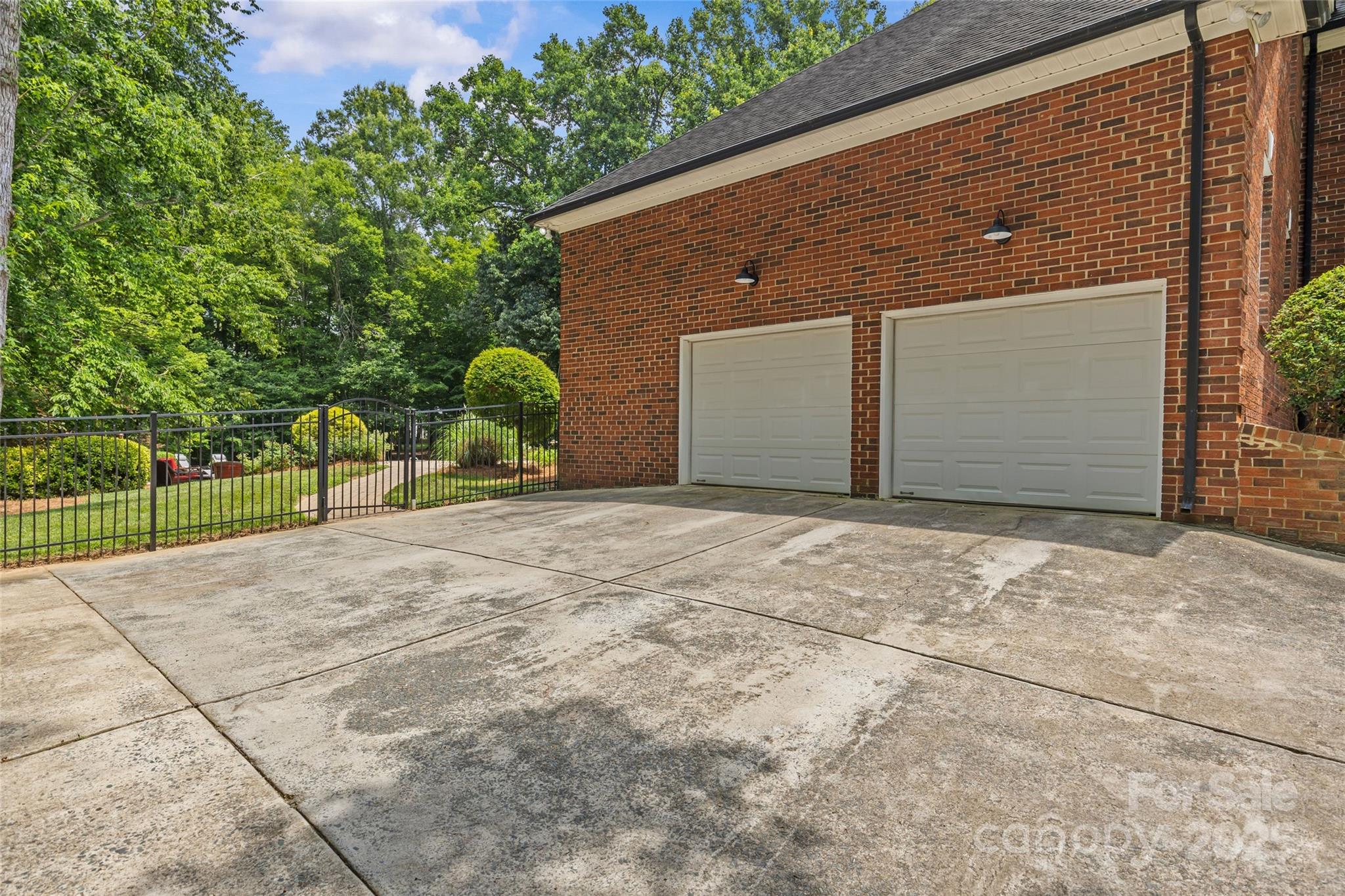 Weddington Hills - Residential