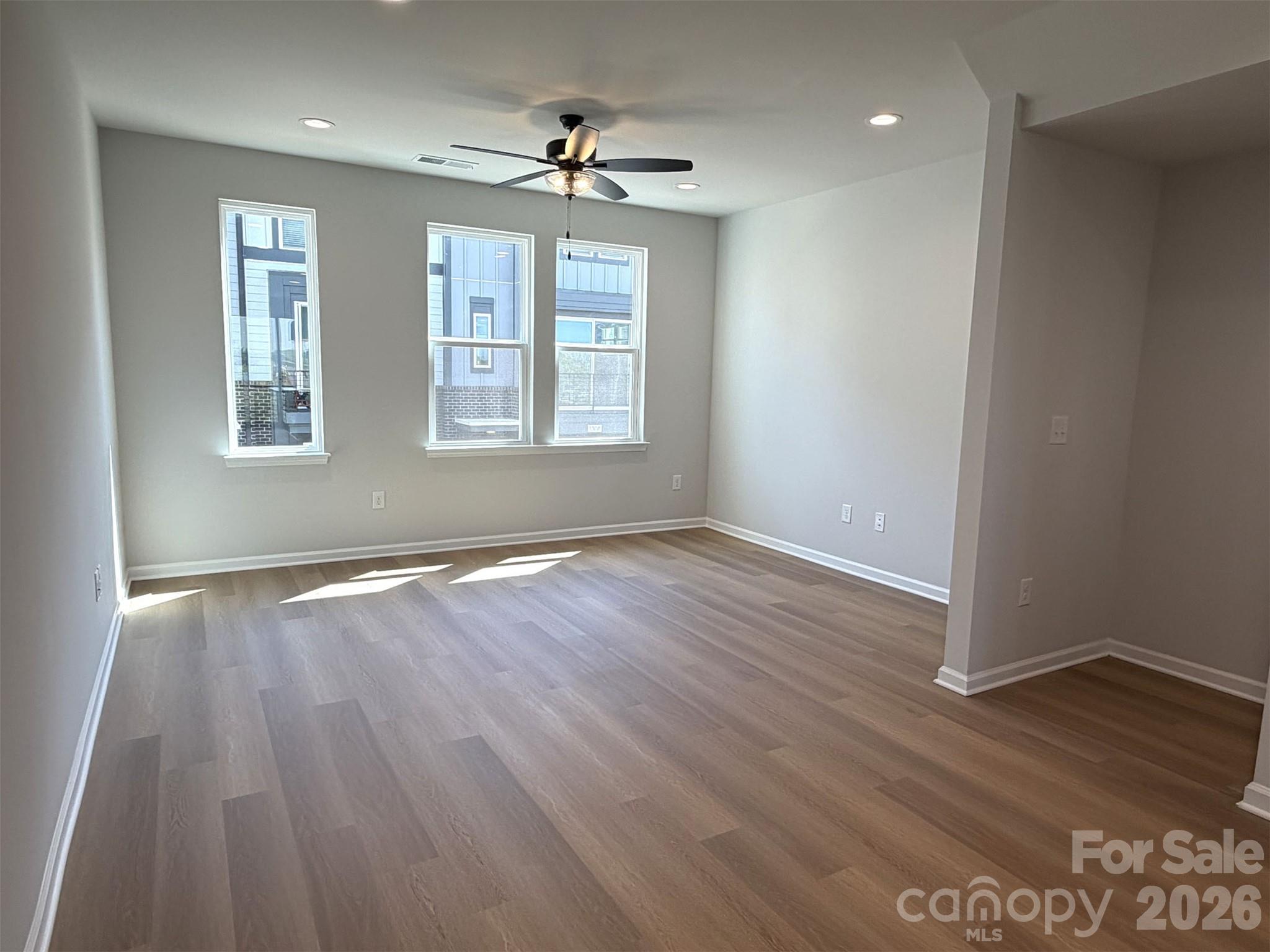 1614 Spring Street EQX1874